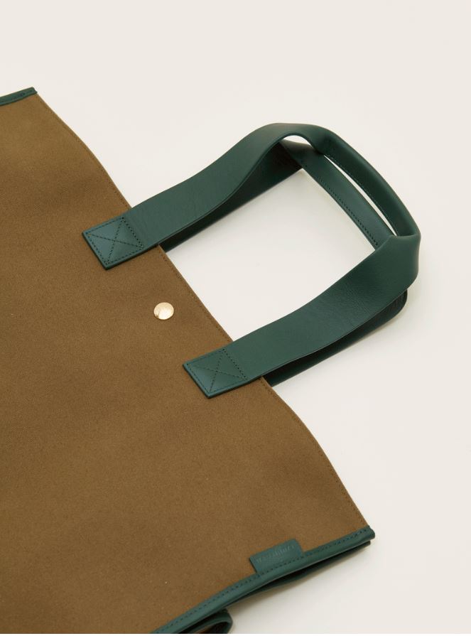 This Uniform バッグ L/UNIFORM THE TOTE BAG｜トゥモローランド 公式通販