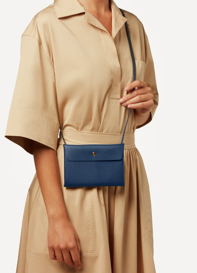 LARGE LEATHER ENVELOPE WITH SHOULDER STRAP