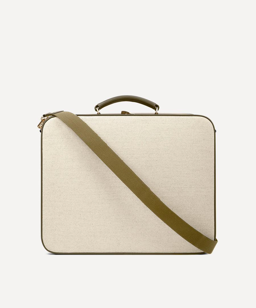 CARRY-ON SUITCASE – L/UNIFORM