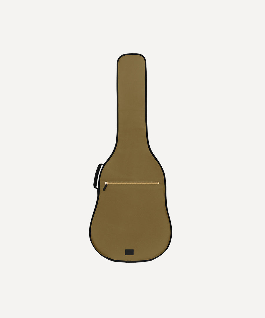 L'ÉTUI GUITARE