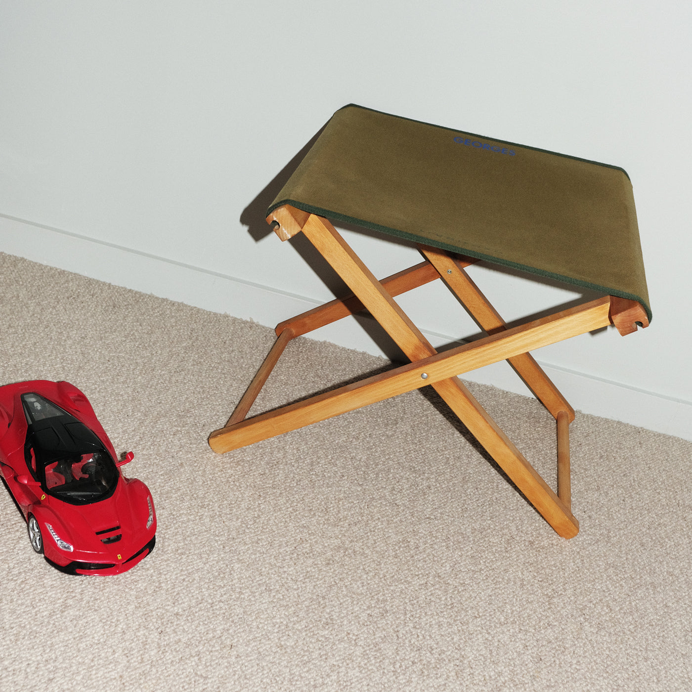 LA SELECTION DE JEANNE – L/UNIFORM