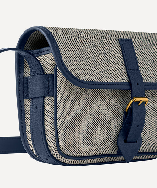 THE BELT BAG NAVY QUADRILLE
