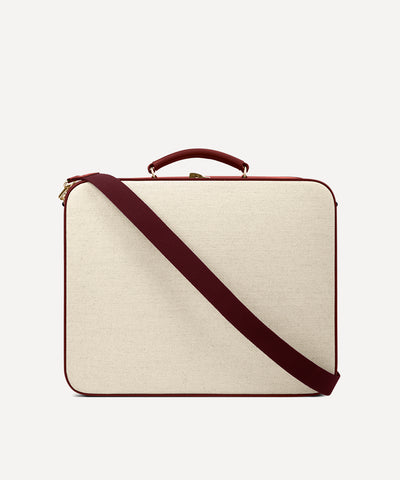 キャリーオンスーツケース