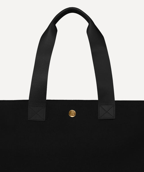 THE FOLDABLE LEATHER BAG BLACK