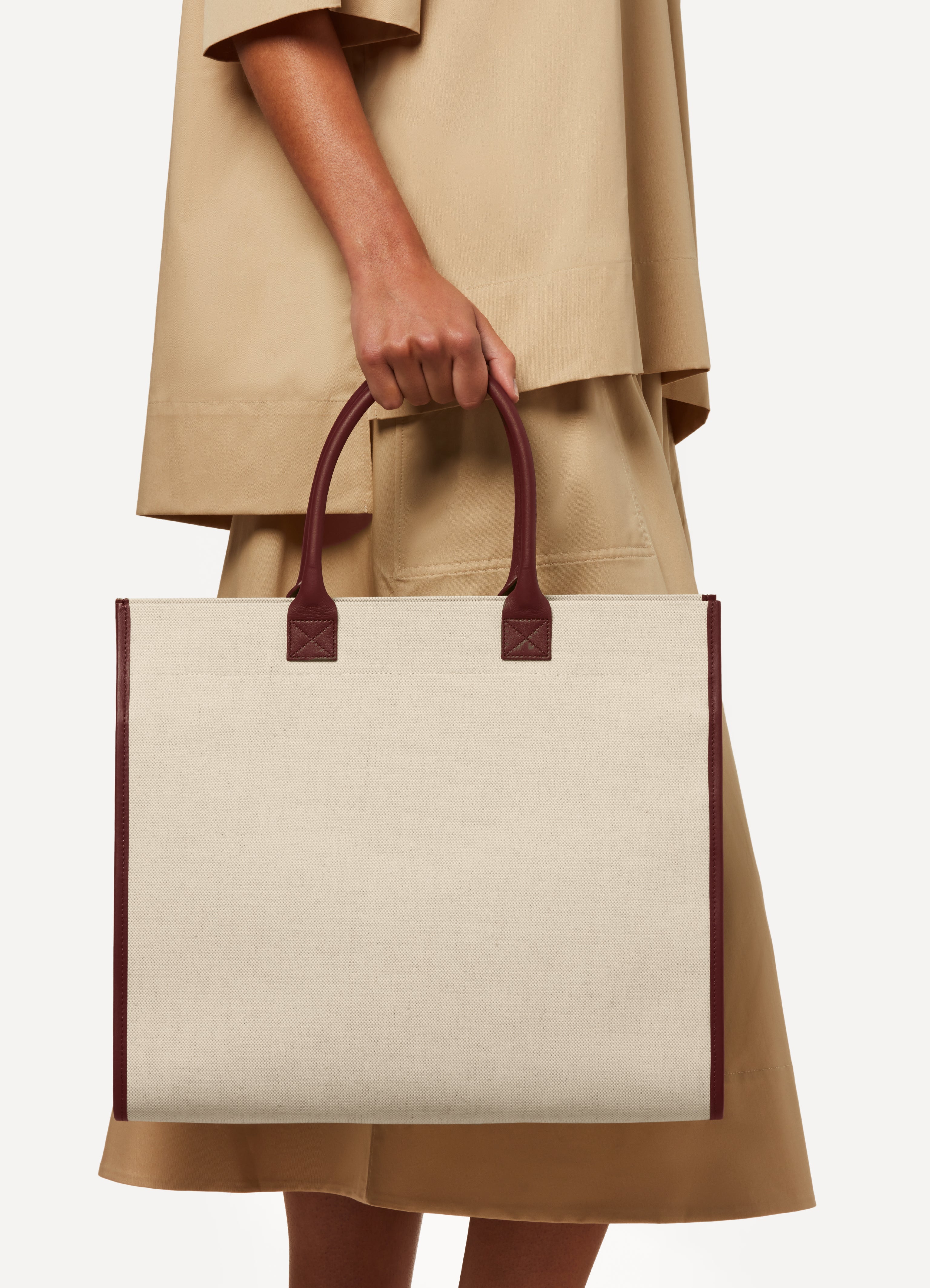 THE CARRY-ALL TOTE BAG – L/UNIFORM