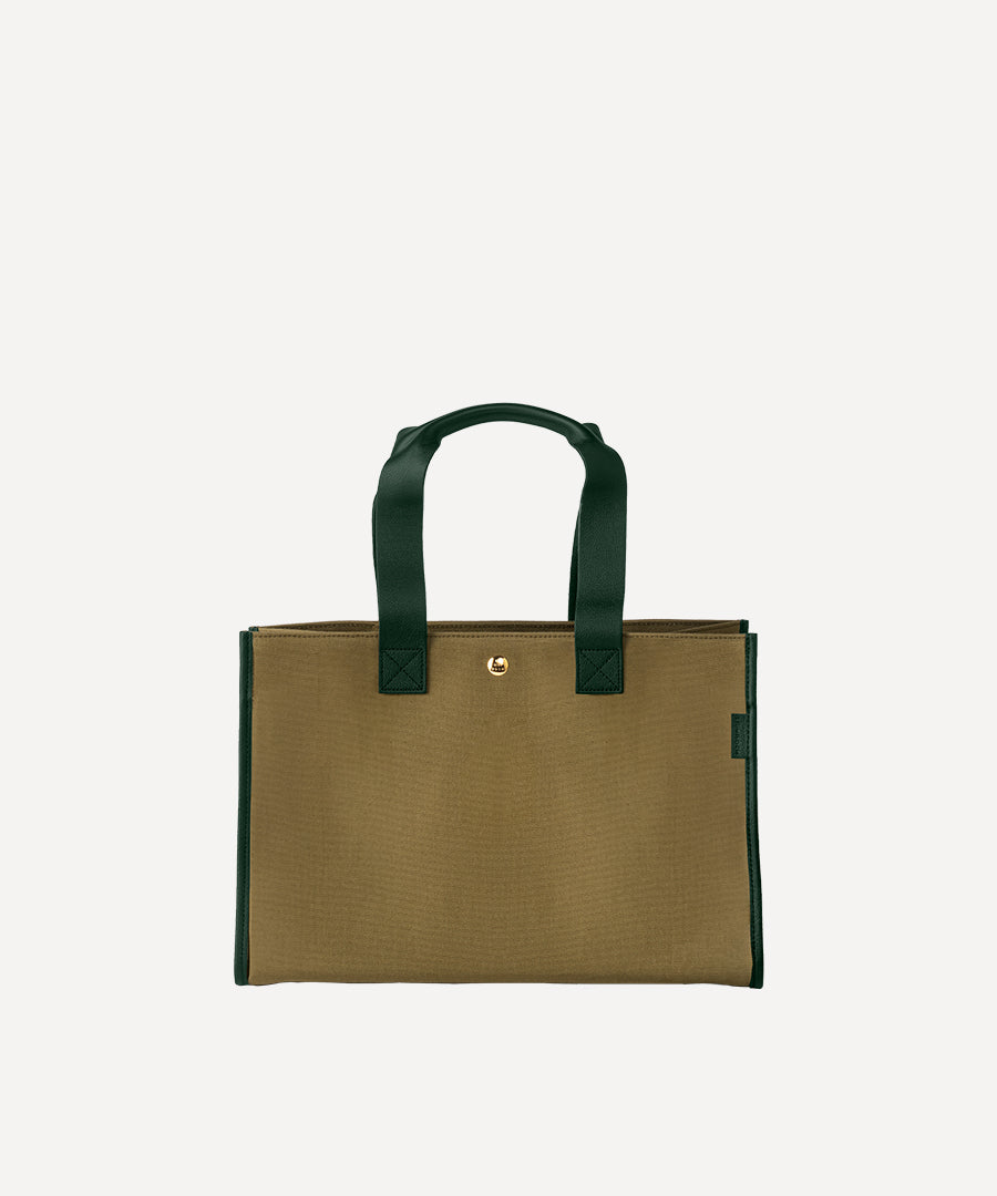 THE TOTE BAG
