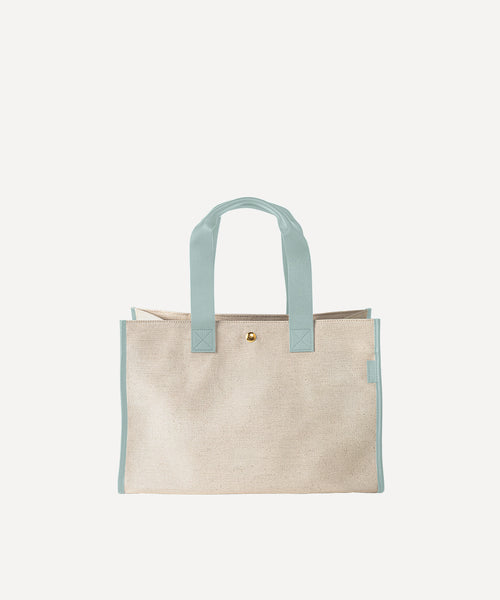 THE TOTE BAG