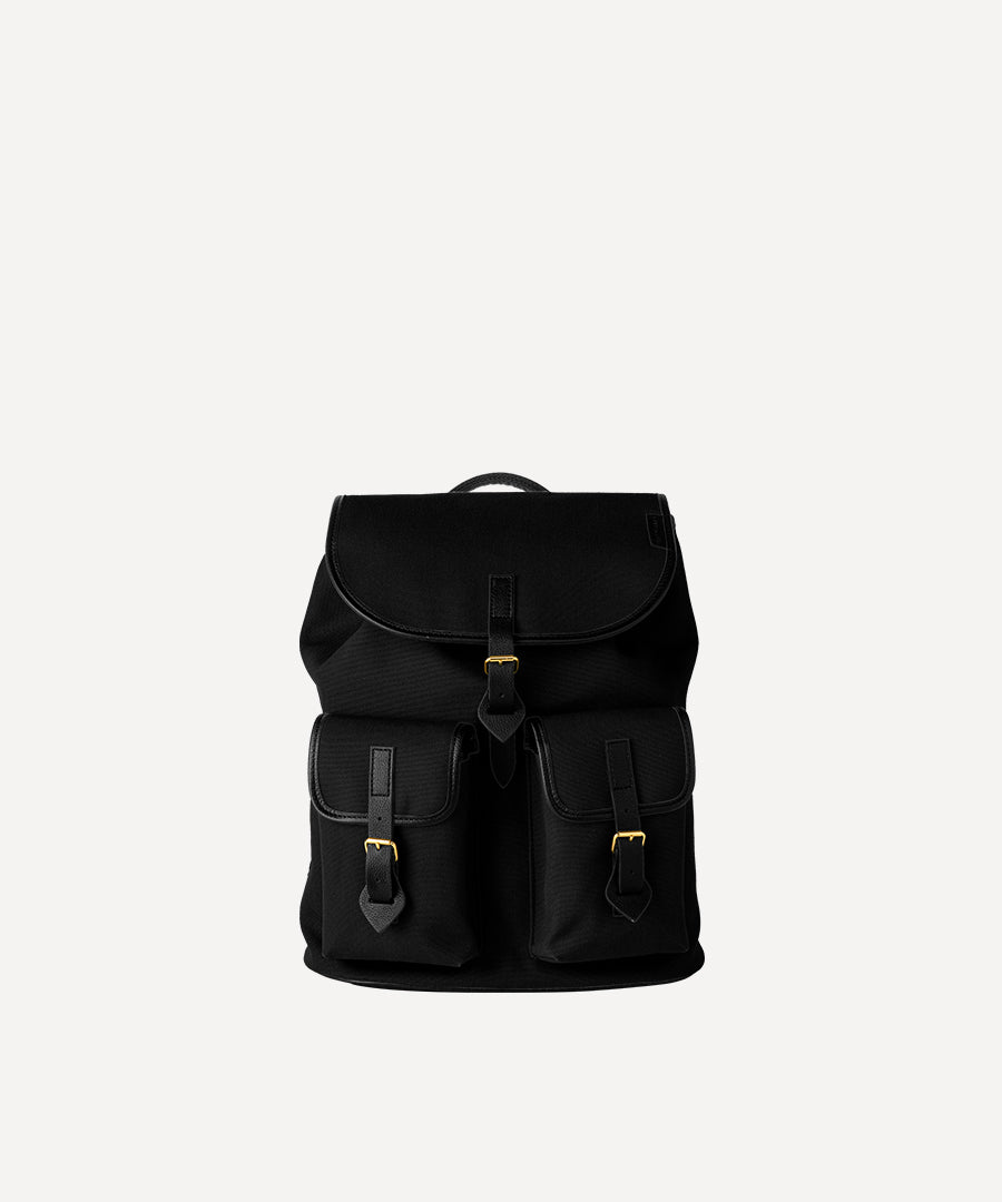 LE PETIT SAC DE RANDONNÉE NOIR