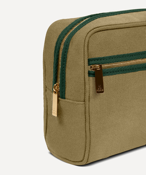 トイレタリーバッグ