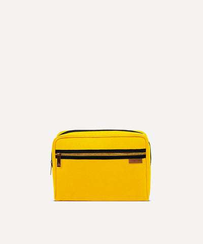 LA TROUSSE DE TOILETTE JAUNE